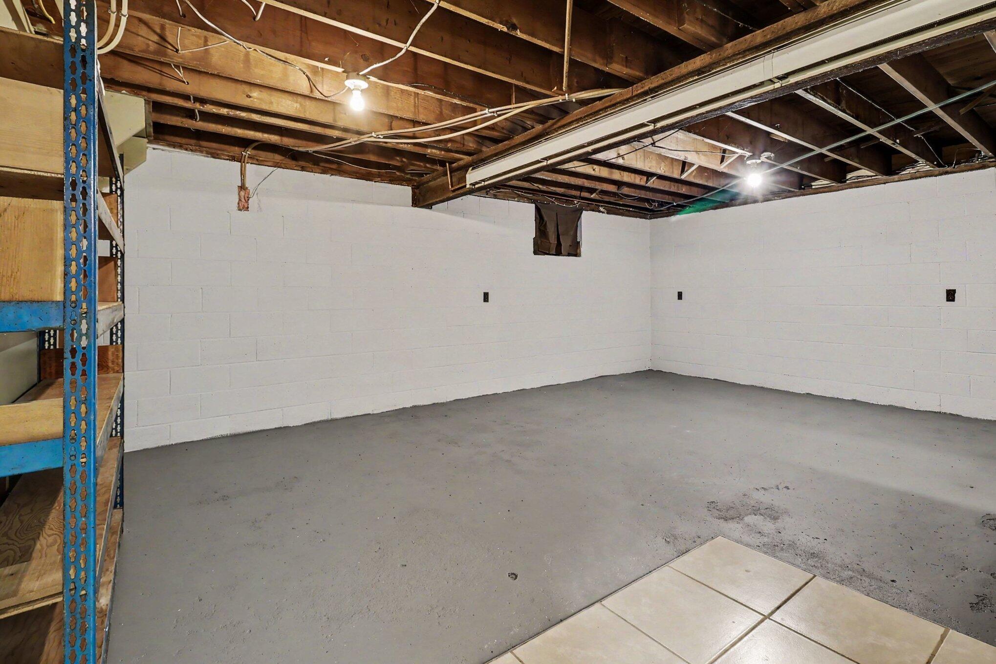1061 E Fountain Road Property Photo 36