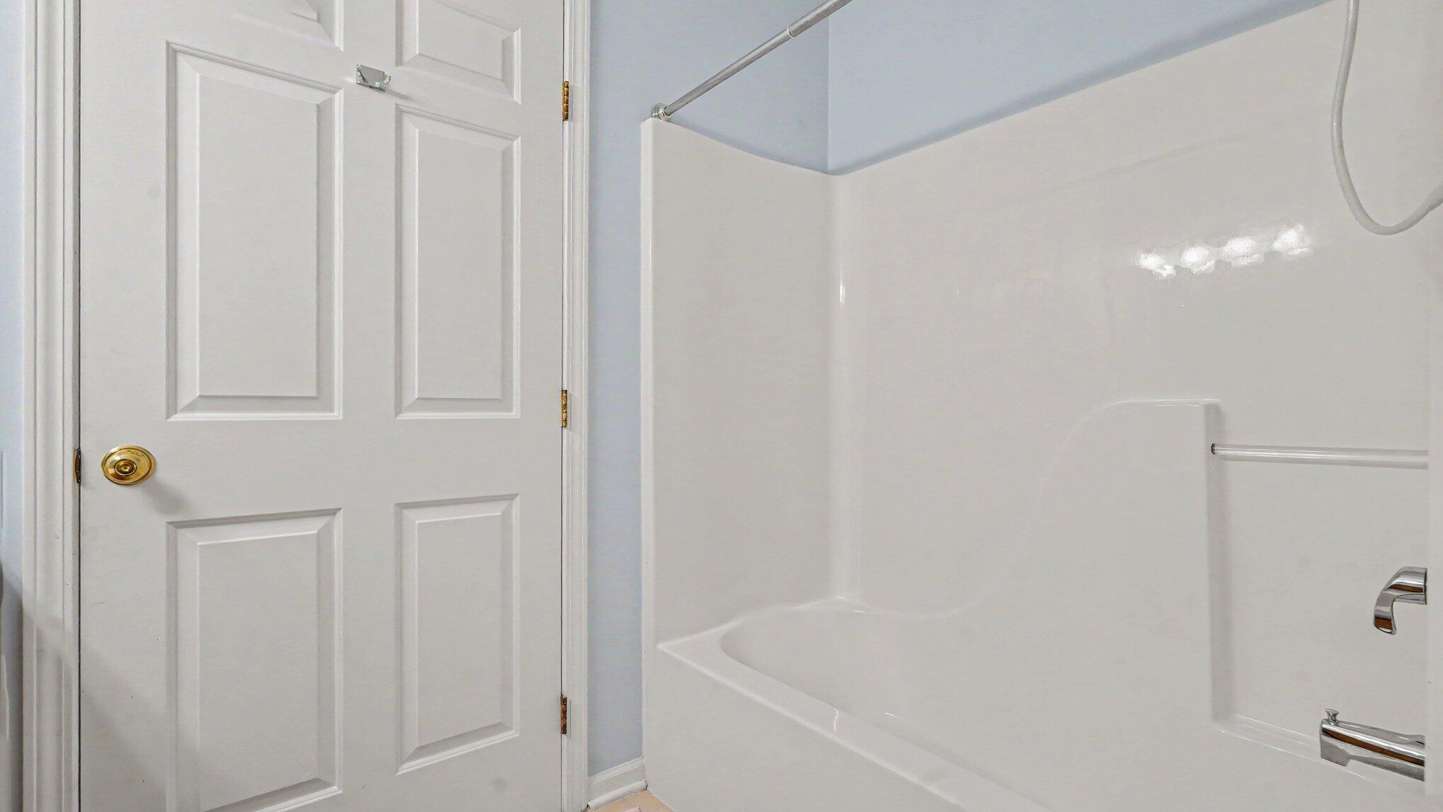 2654 S Knightsbridge Circle Property Photo 18