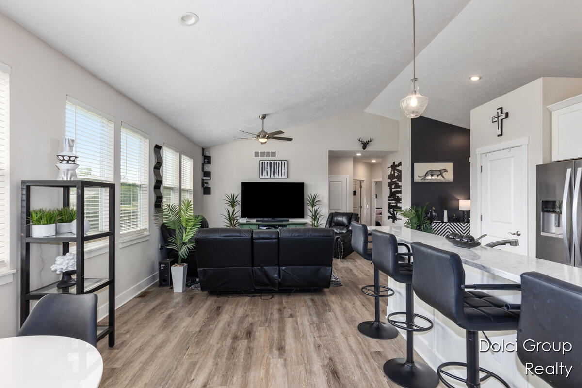 4208 Shetland Drive Property Photo 14