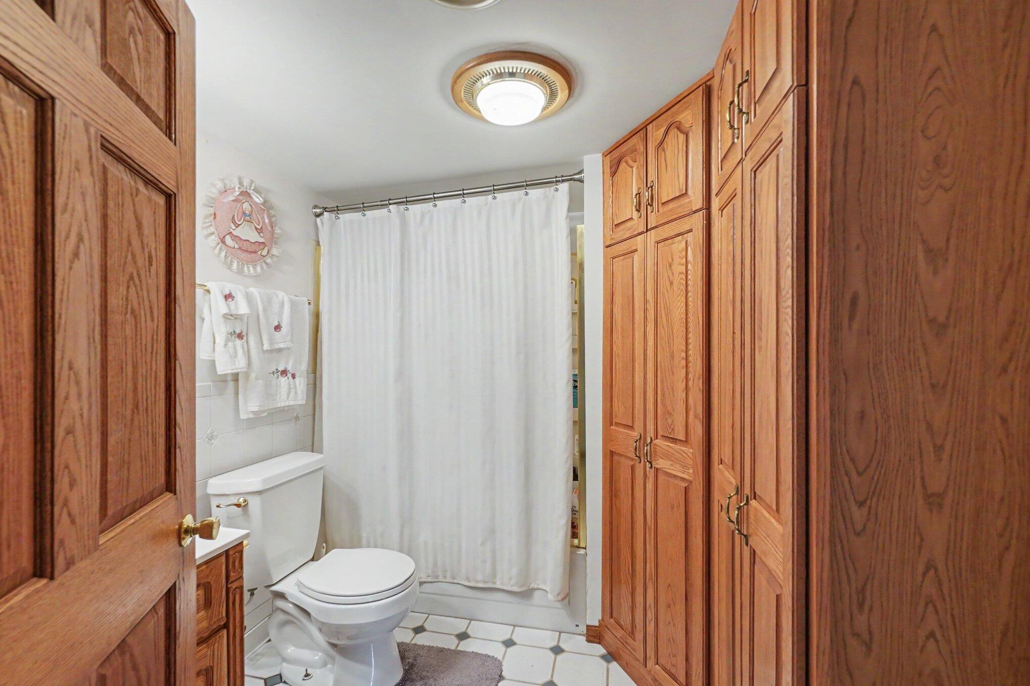 2895 S Spring Drive Property Photo 19