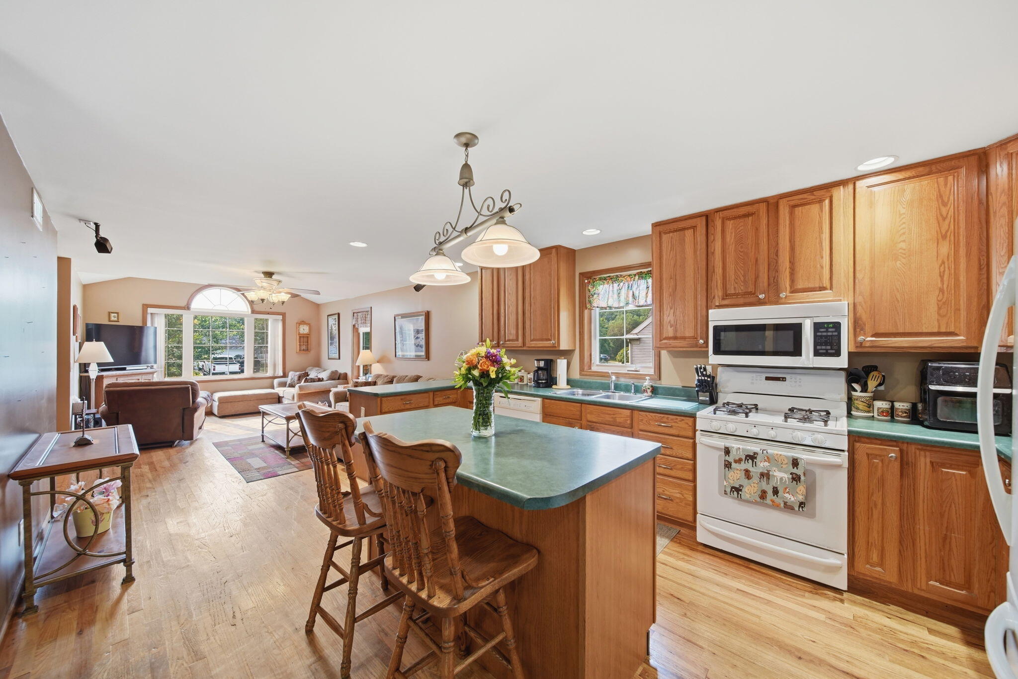 4211 Aspen Way Property Photo 17