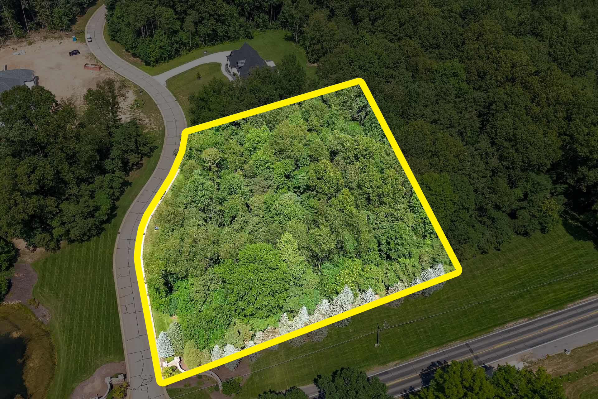 Pine Ridge Drive 9 Property Photo 2
