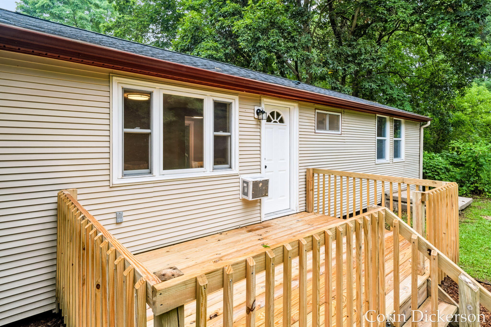 13790 Hutchinson Road Property Photo 5