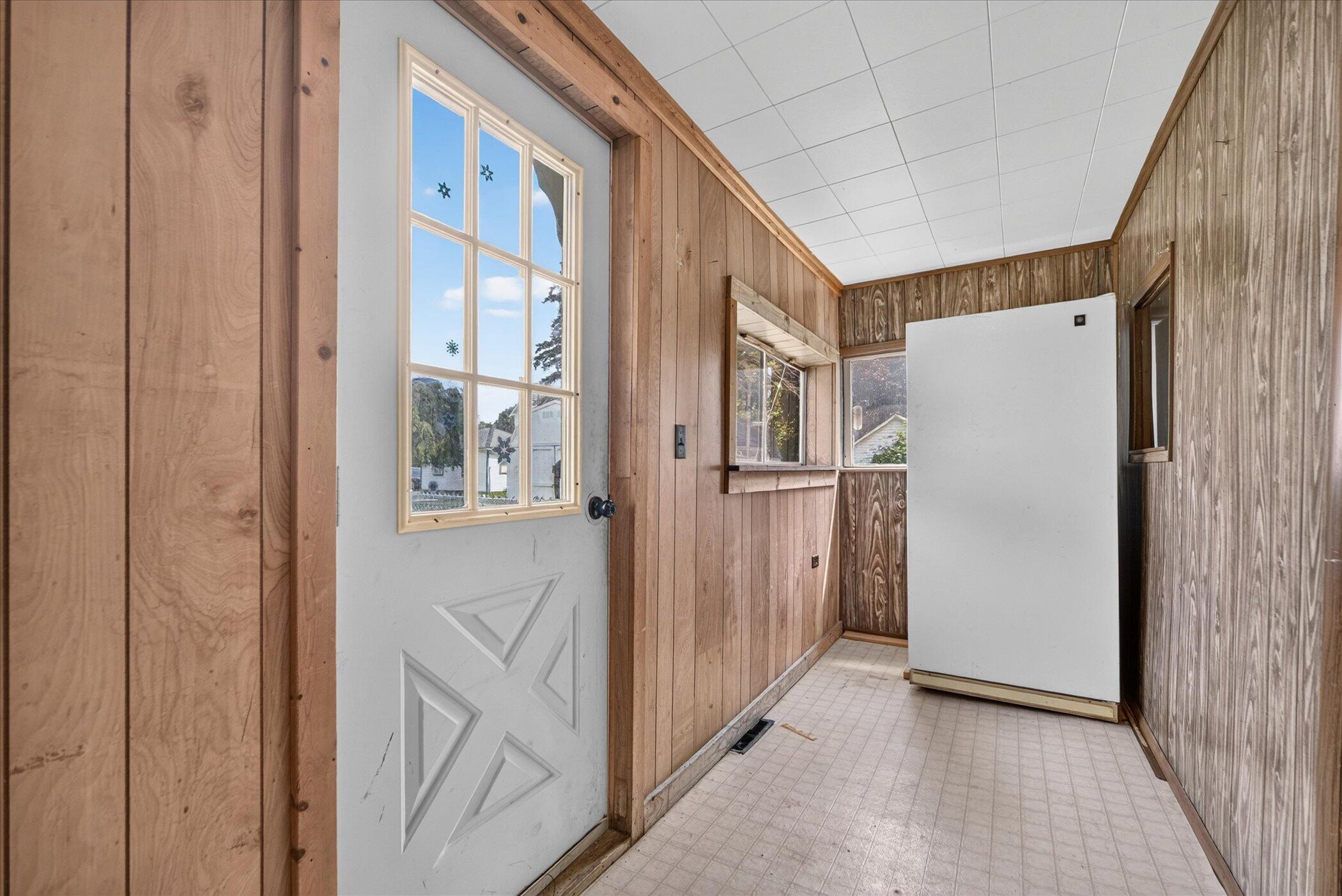 203 Brown Street Property Photo 4