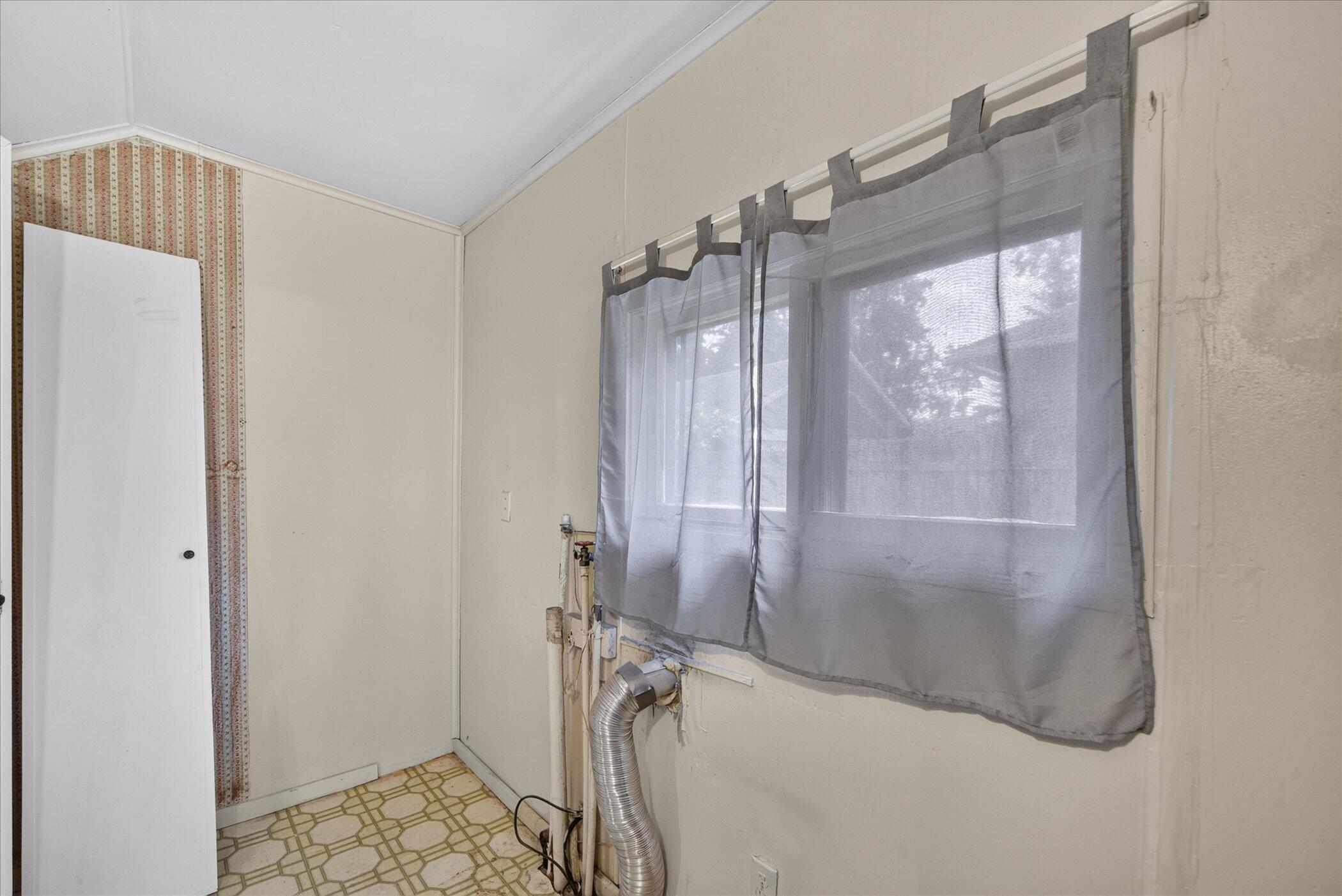 203 Brown Street Property Photo 10