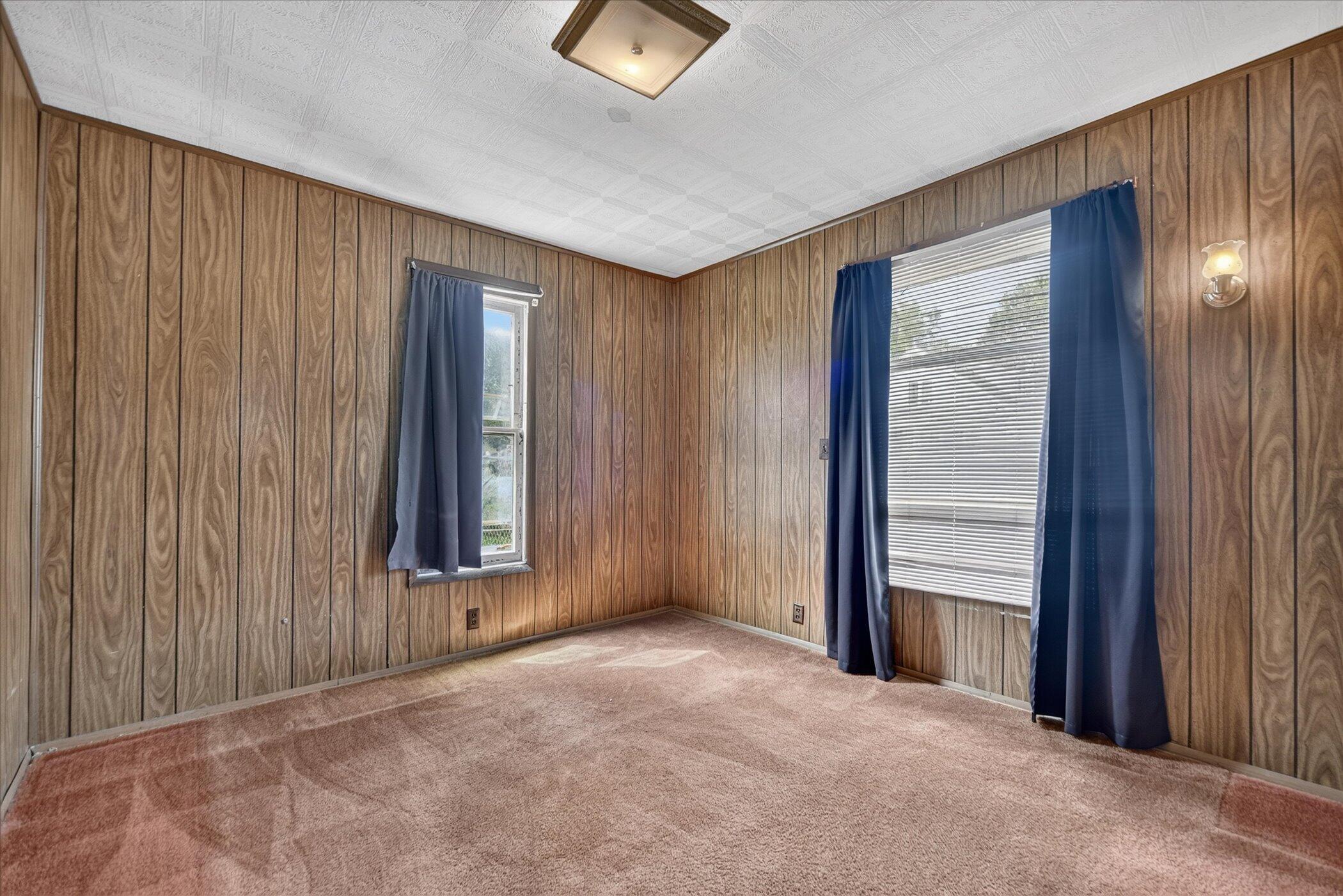 203 Brown Street Property Photo 13