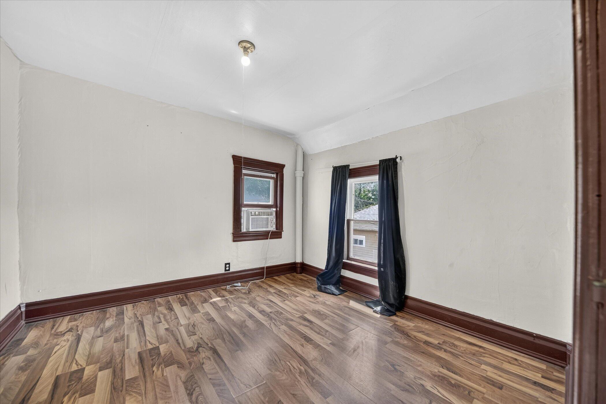 203 Brown Street Property Photo 15