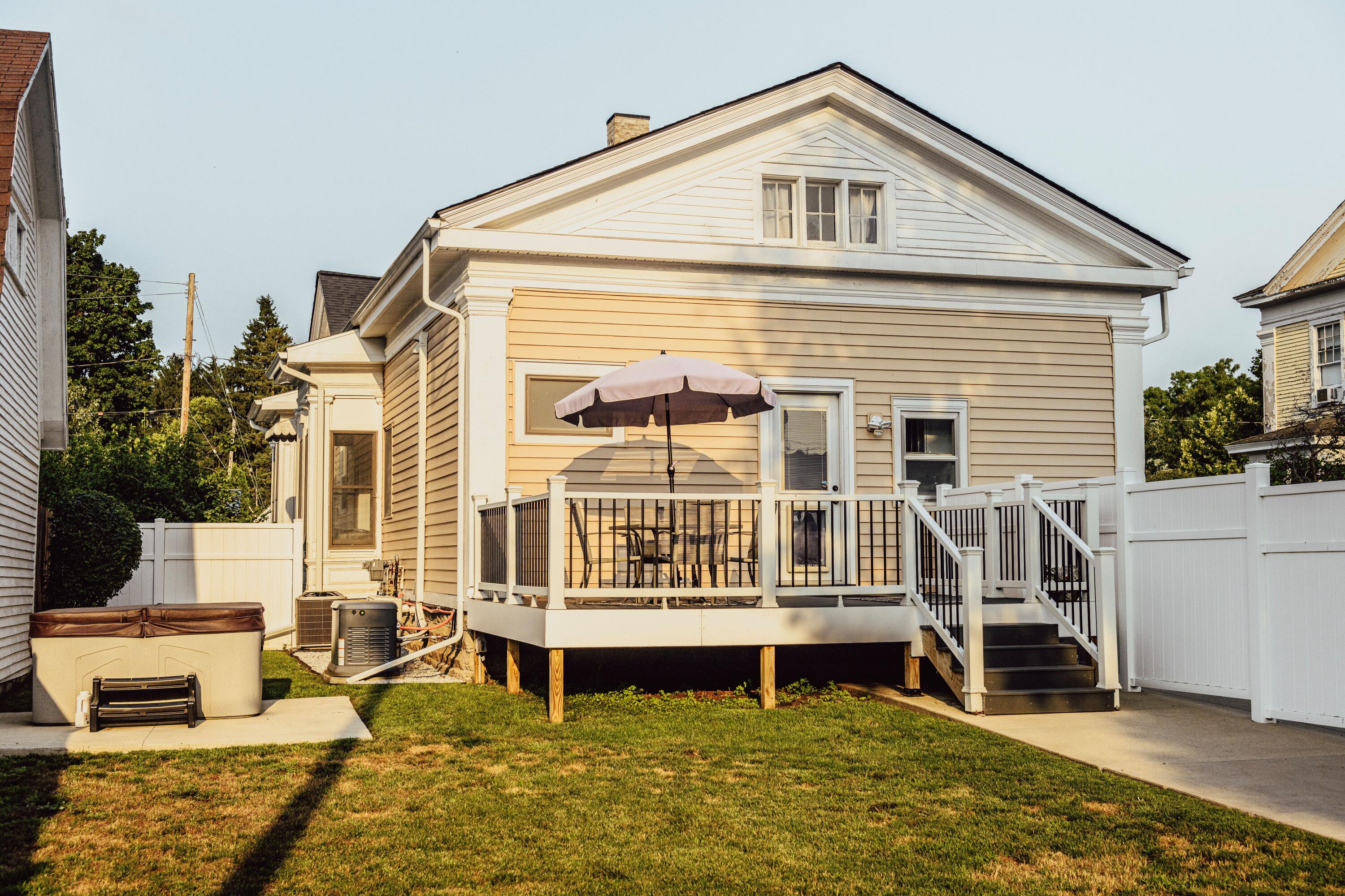 111 Rich Street Property Photo 32