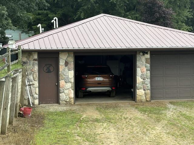 18529 26 1/2 Mile Road Property Photo 5