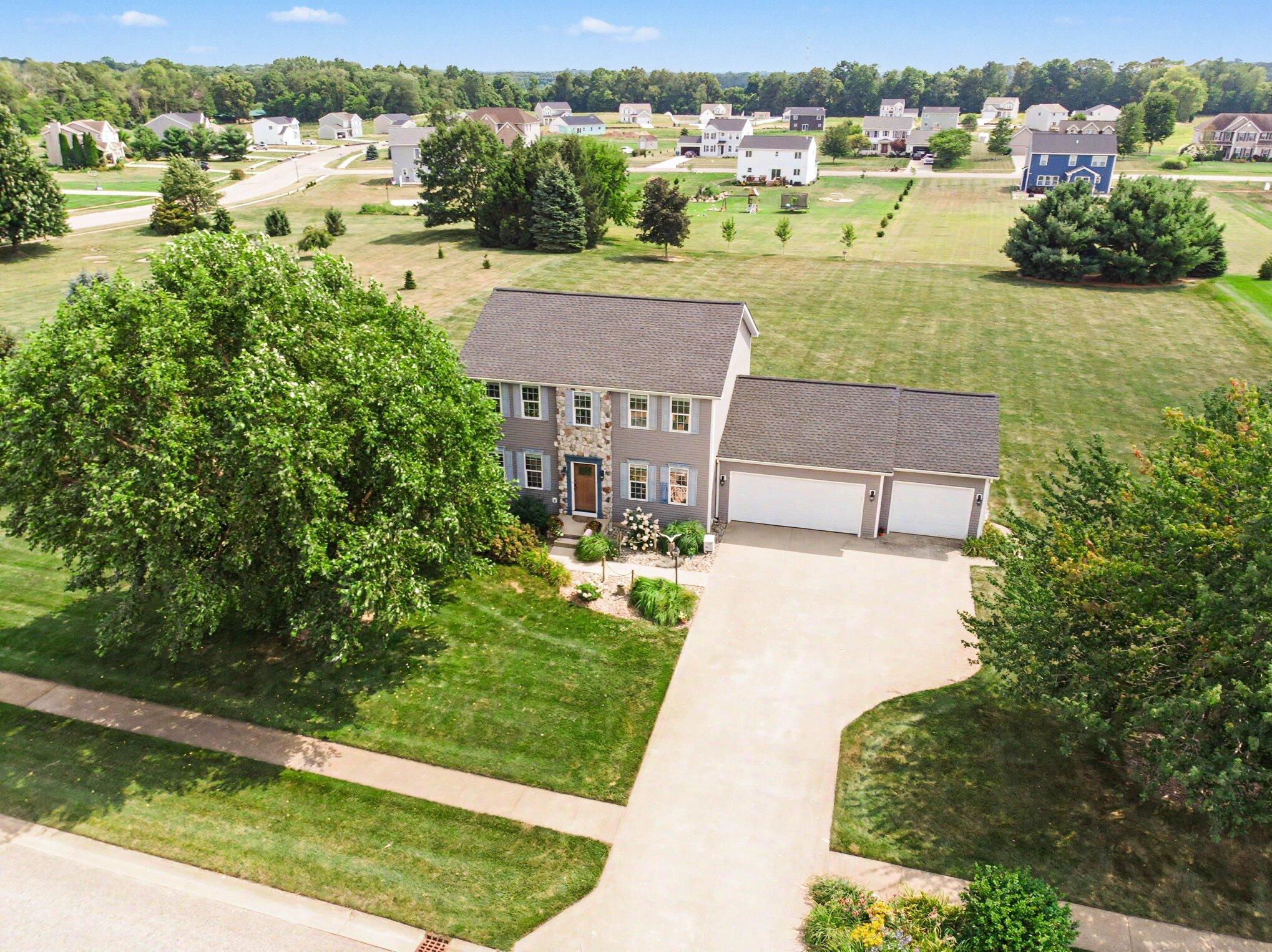 5948 Pollys Path Property Photo 3