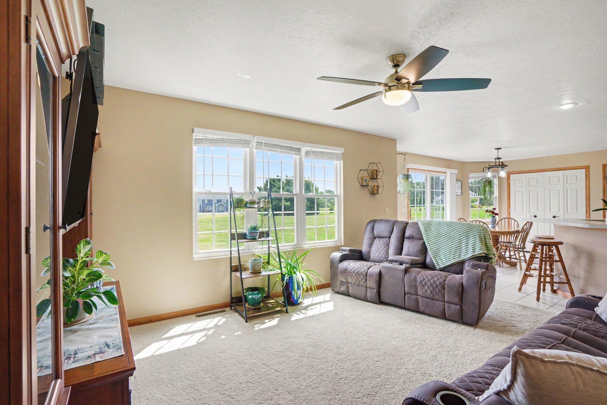 5948 Pollys Path Property Photo 12