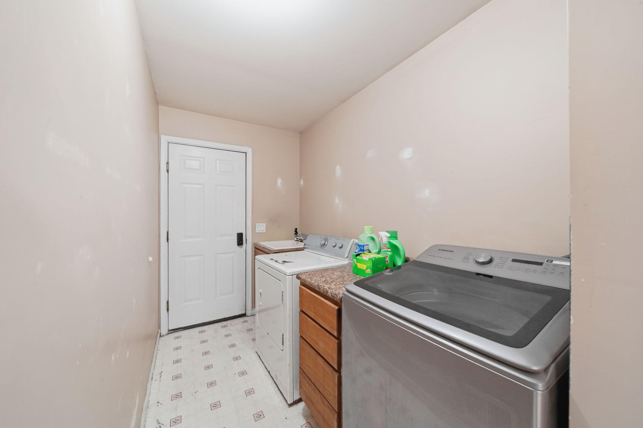 3020 Carson Highway Property Photo 21