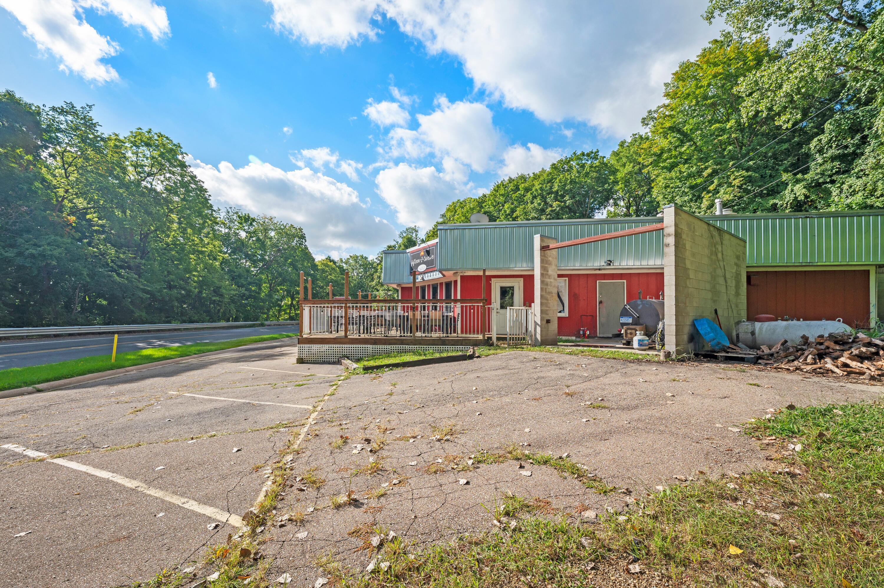 15212 N Red Bud Trail N Property Photo 8