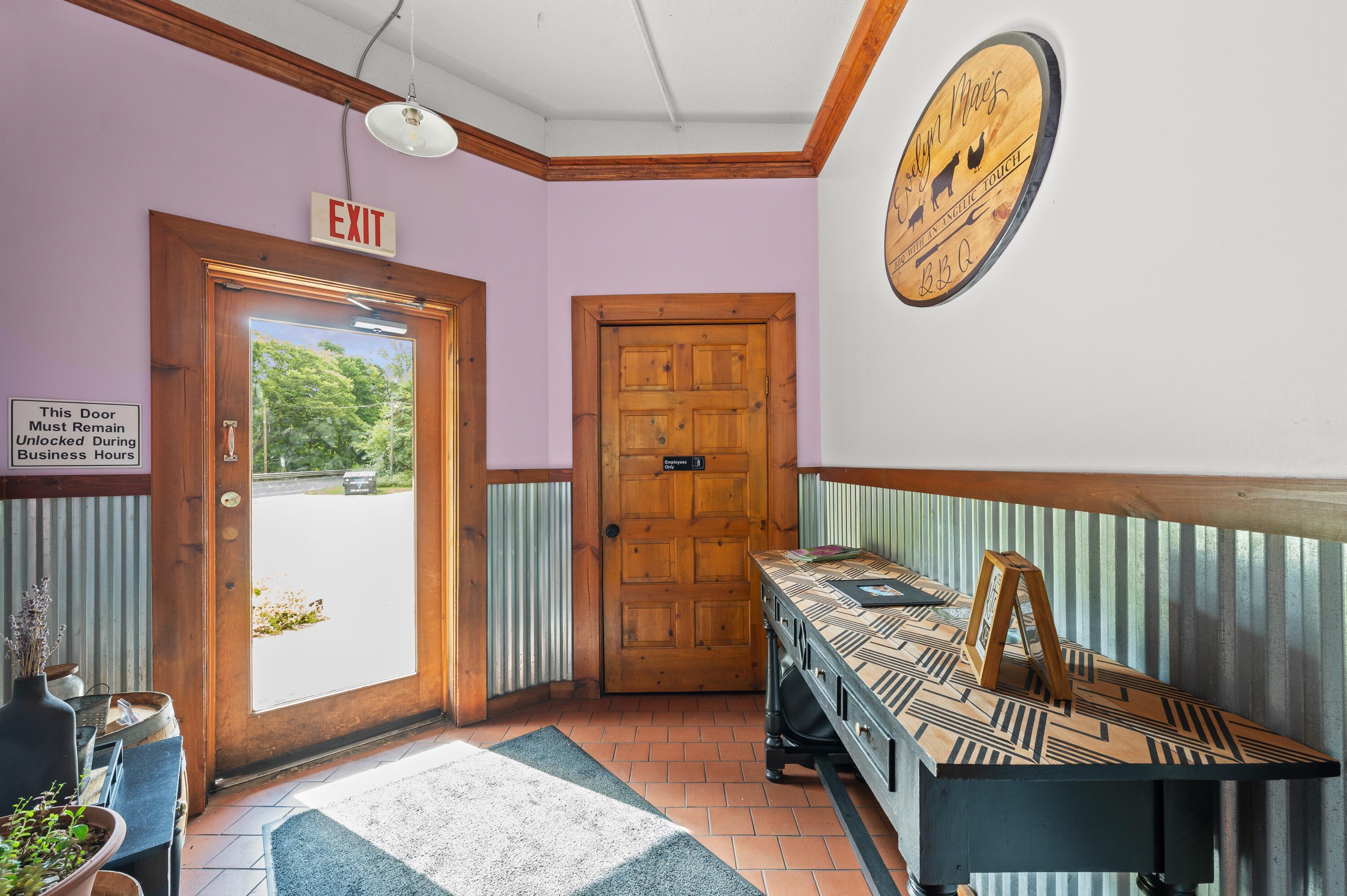 15212 N Red Bud Trail N Property Photo 17