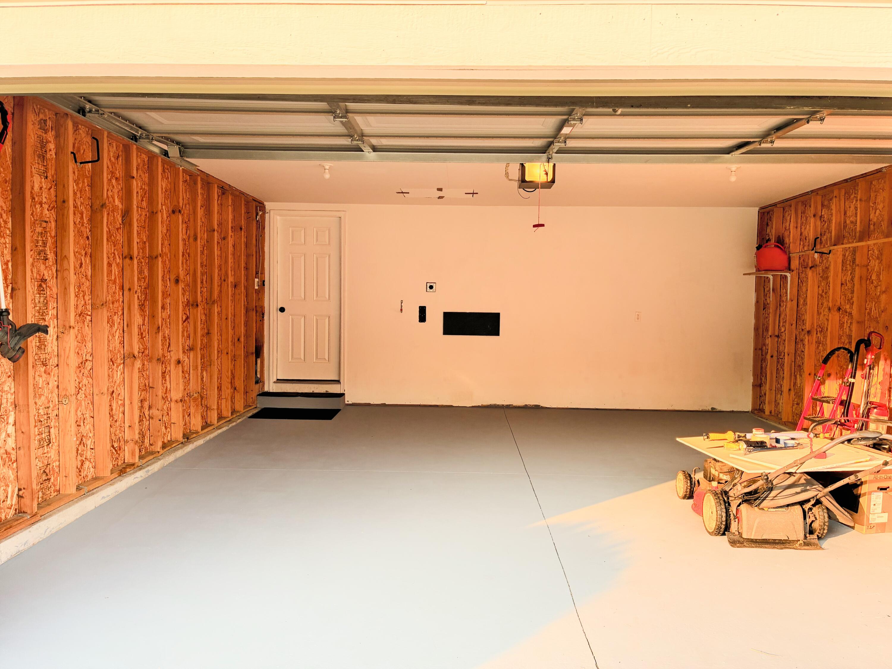 2574 Winterberry Street Property Photo 4