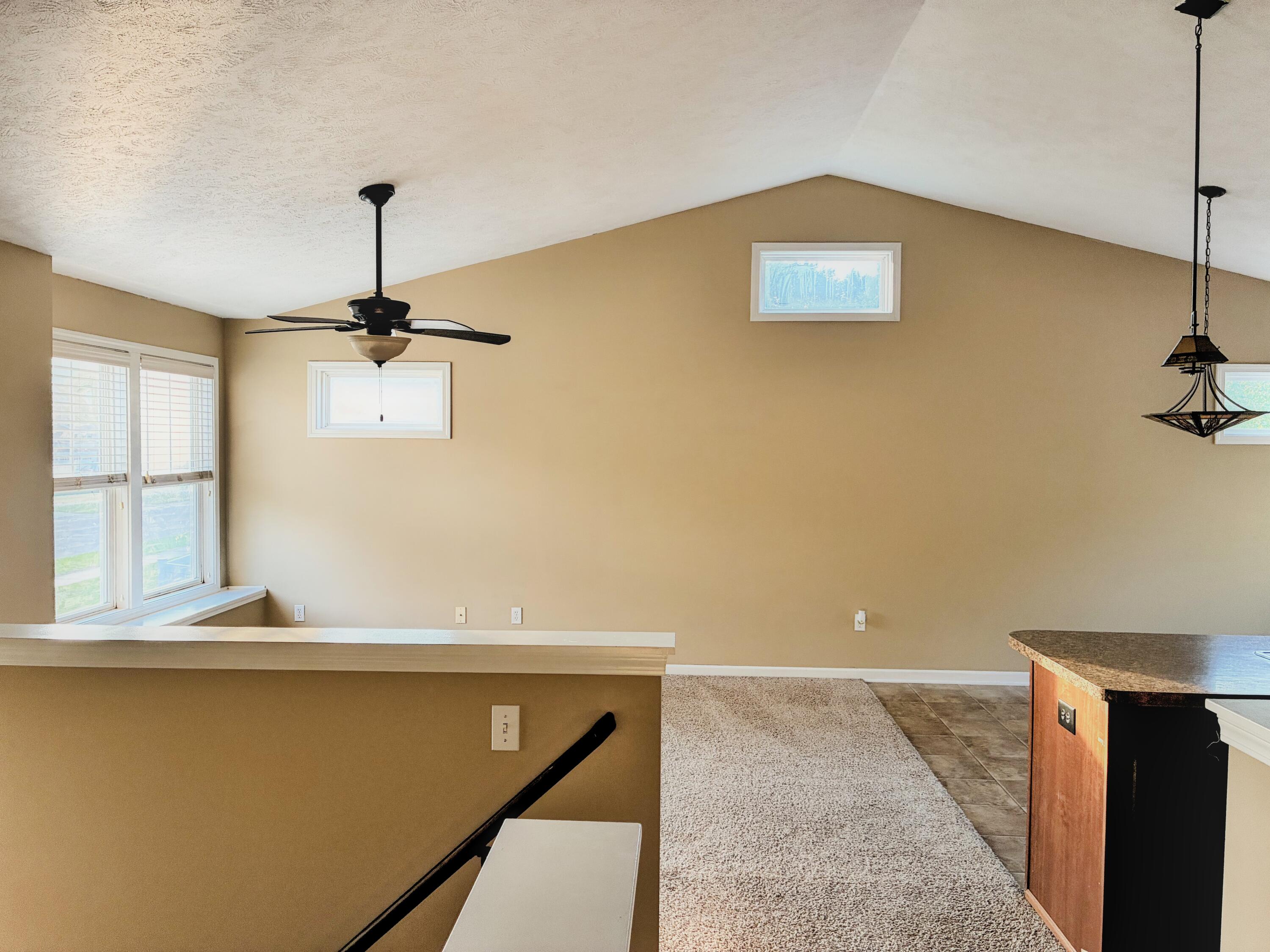 2574 Winterberry Street Property Photo 6