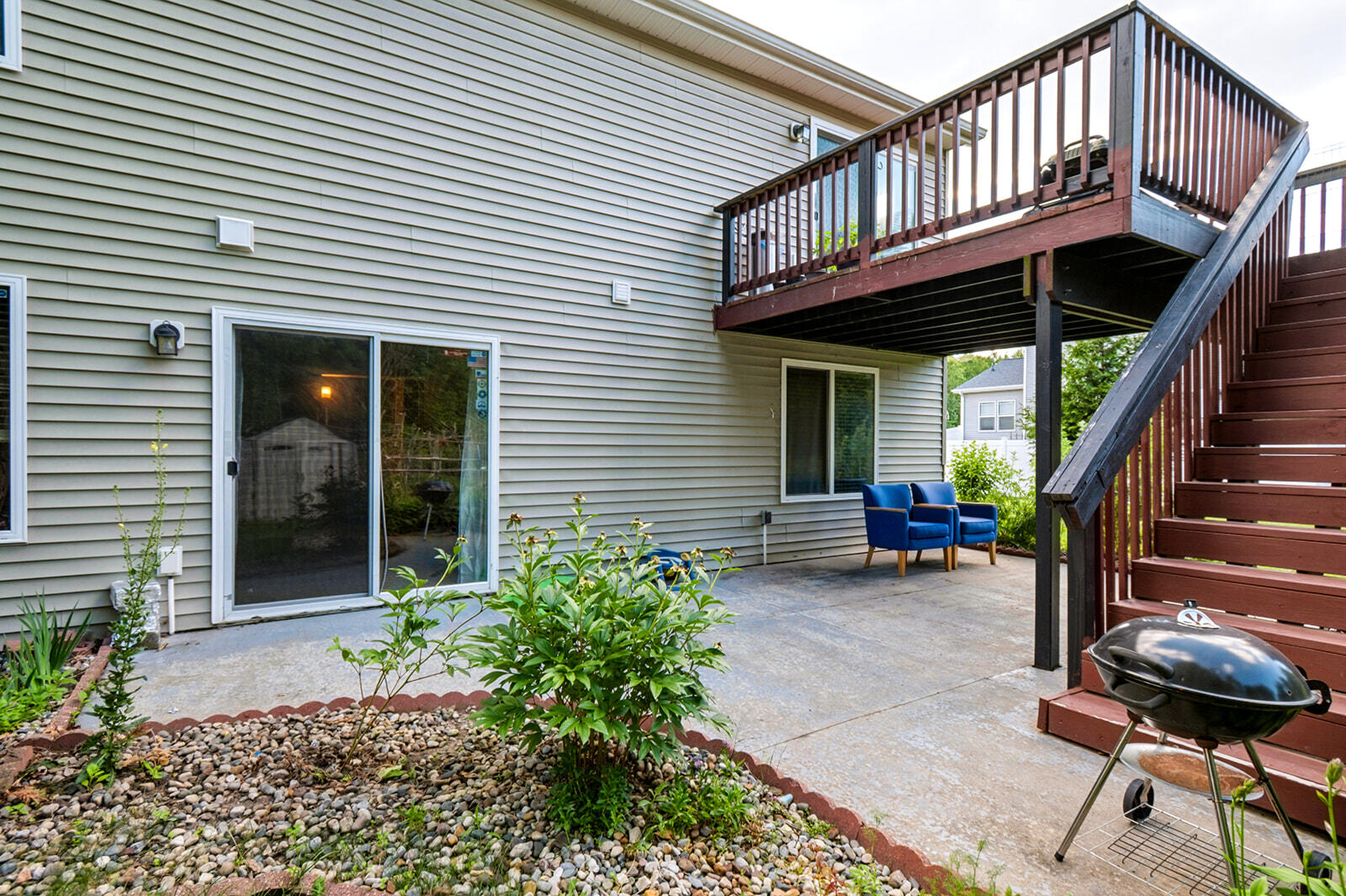 2574 Winterberry Street Property Photo 28