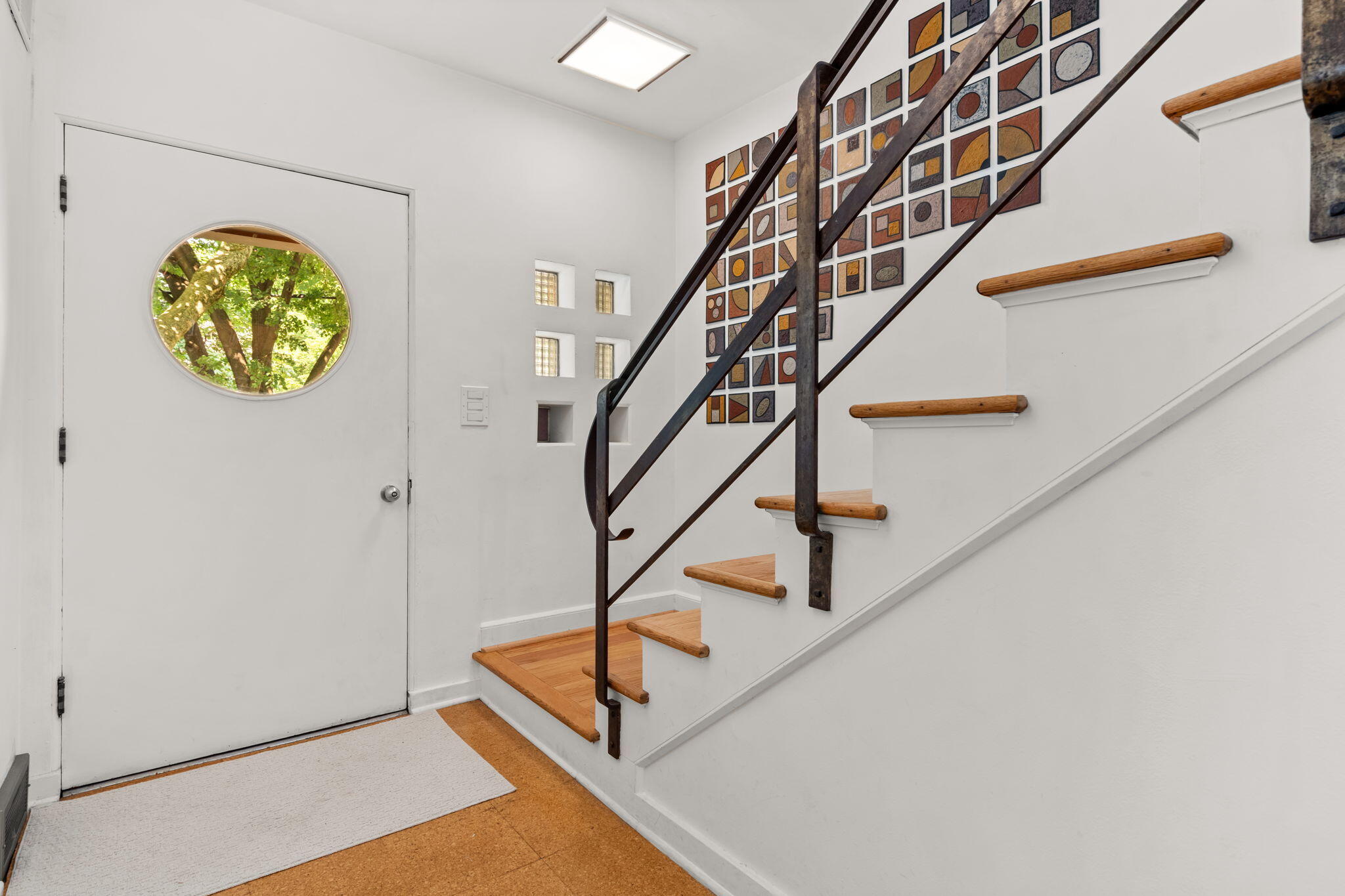 515 Oswego Street Property Photo 2