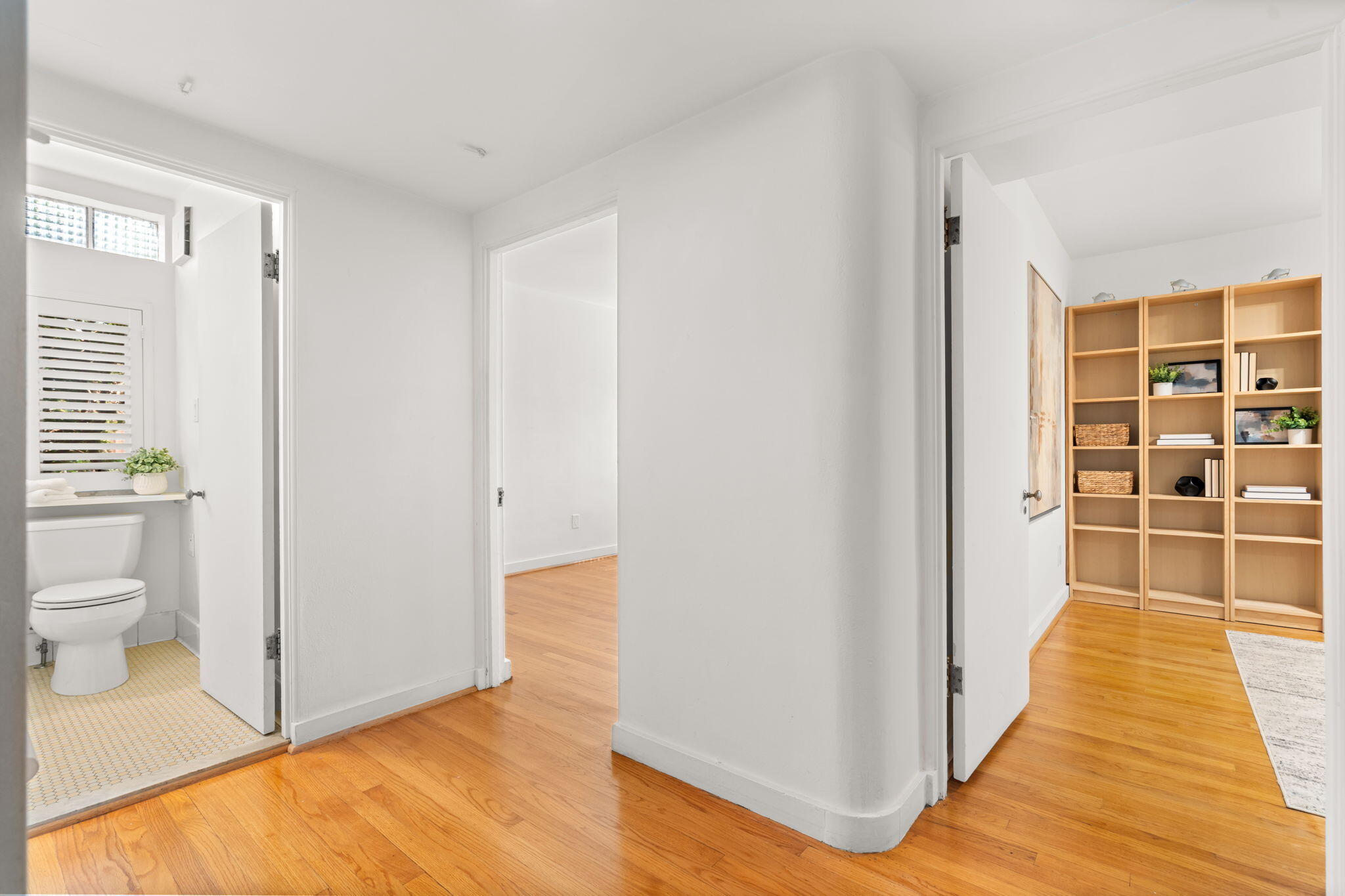 515 Oswego Street Property Photo 31