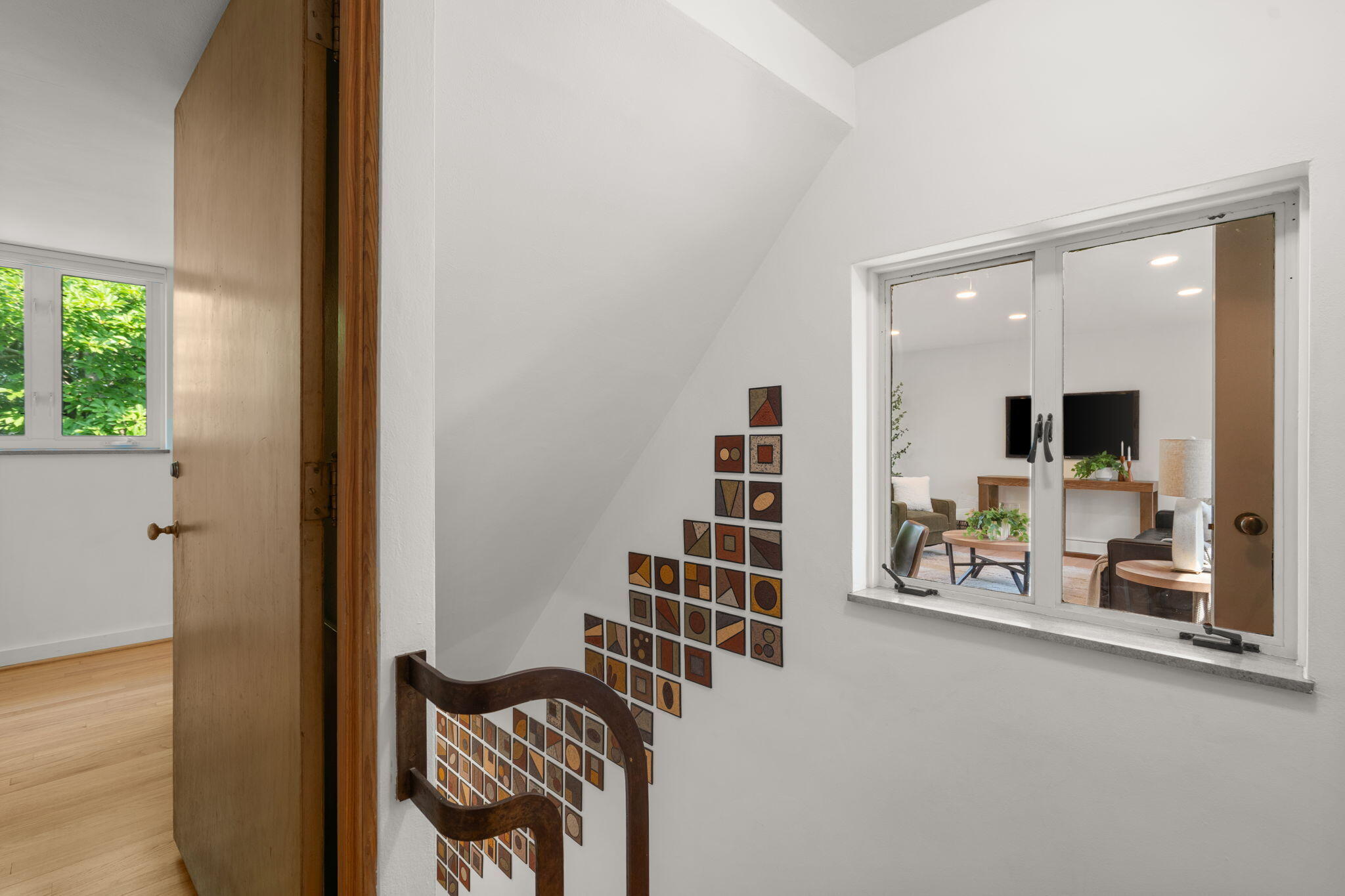 515 Oswego Street Property Photo 41
