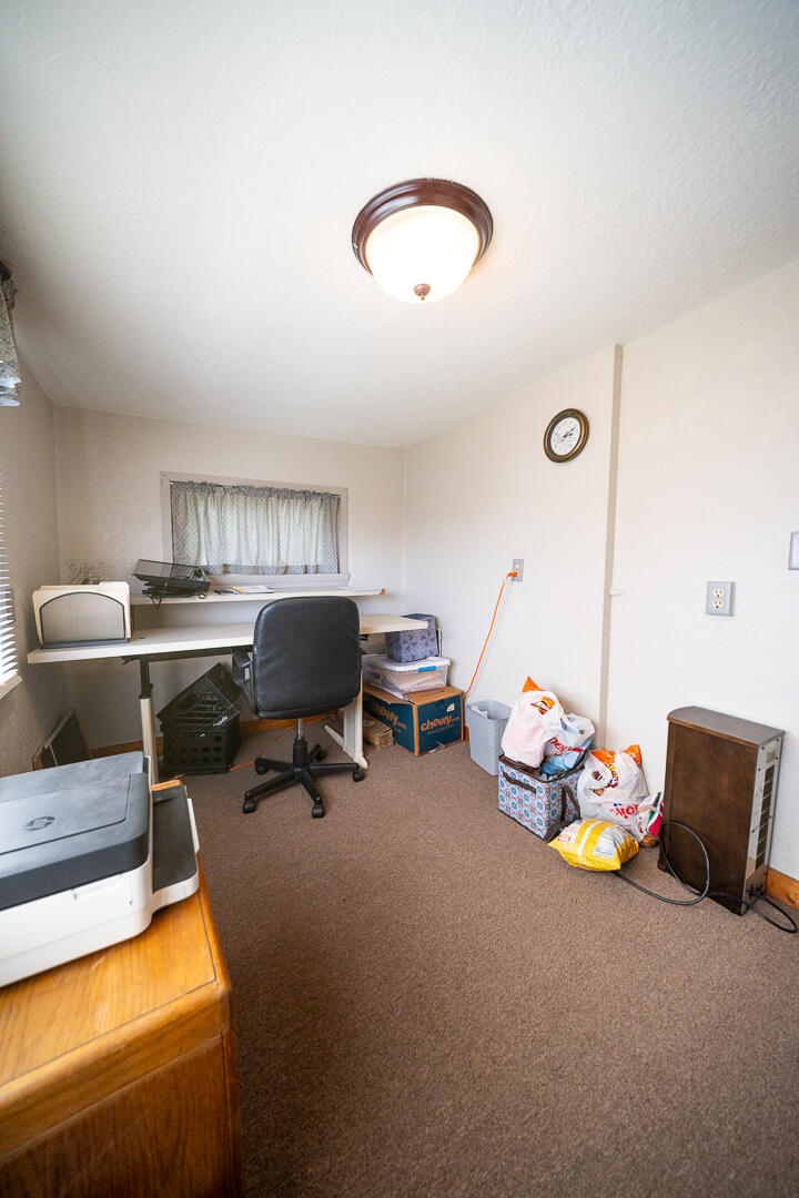 9728 Lakeview Drive Property Photo 41