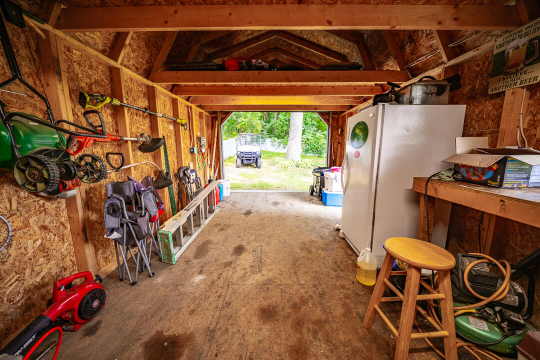 9728 Lakeview Drive Property Photo 76