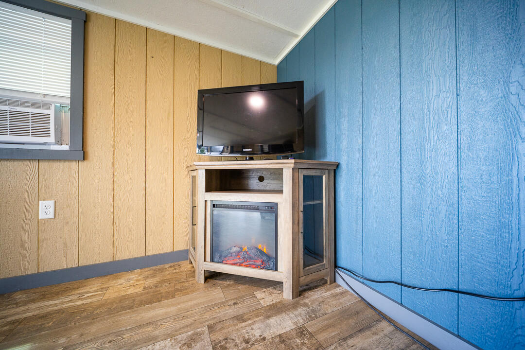 9728 Lakeview Drive Property Photo 80