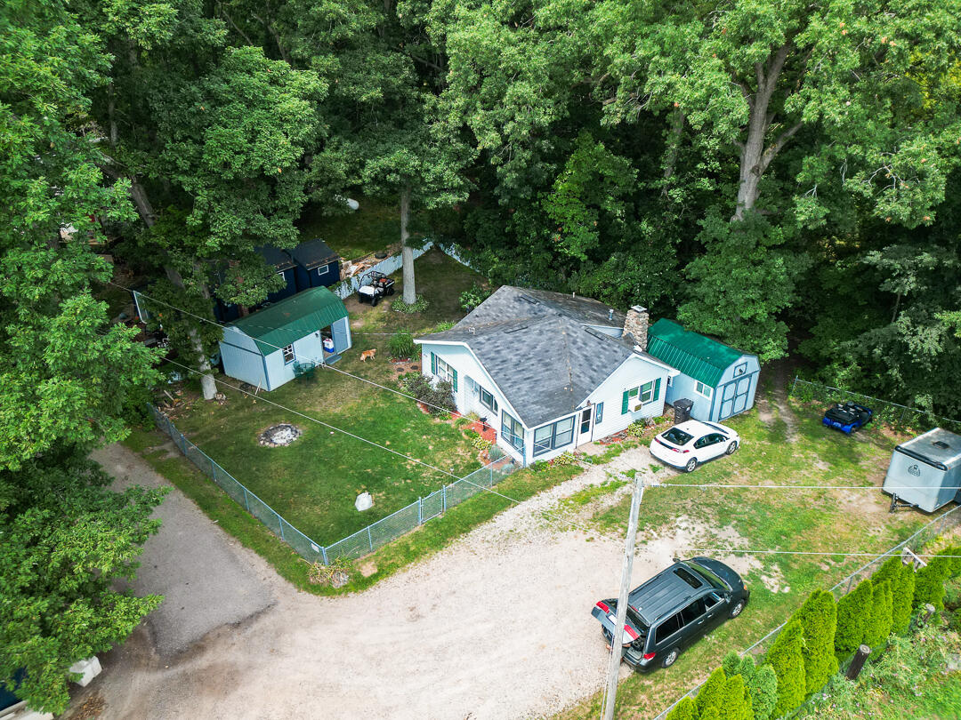 9728 Lakeview Drive Property Photo 100