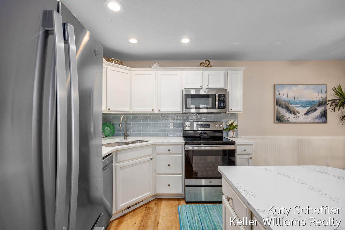 12265 S Crystal Waters Drive 2 Property Photo 7