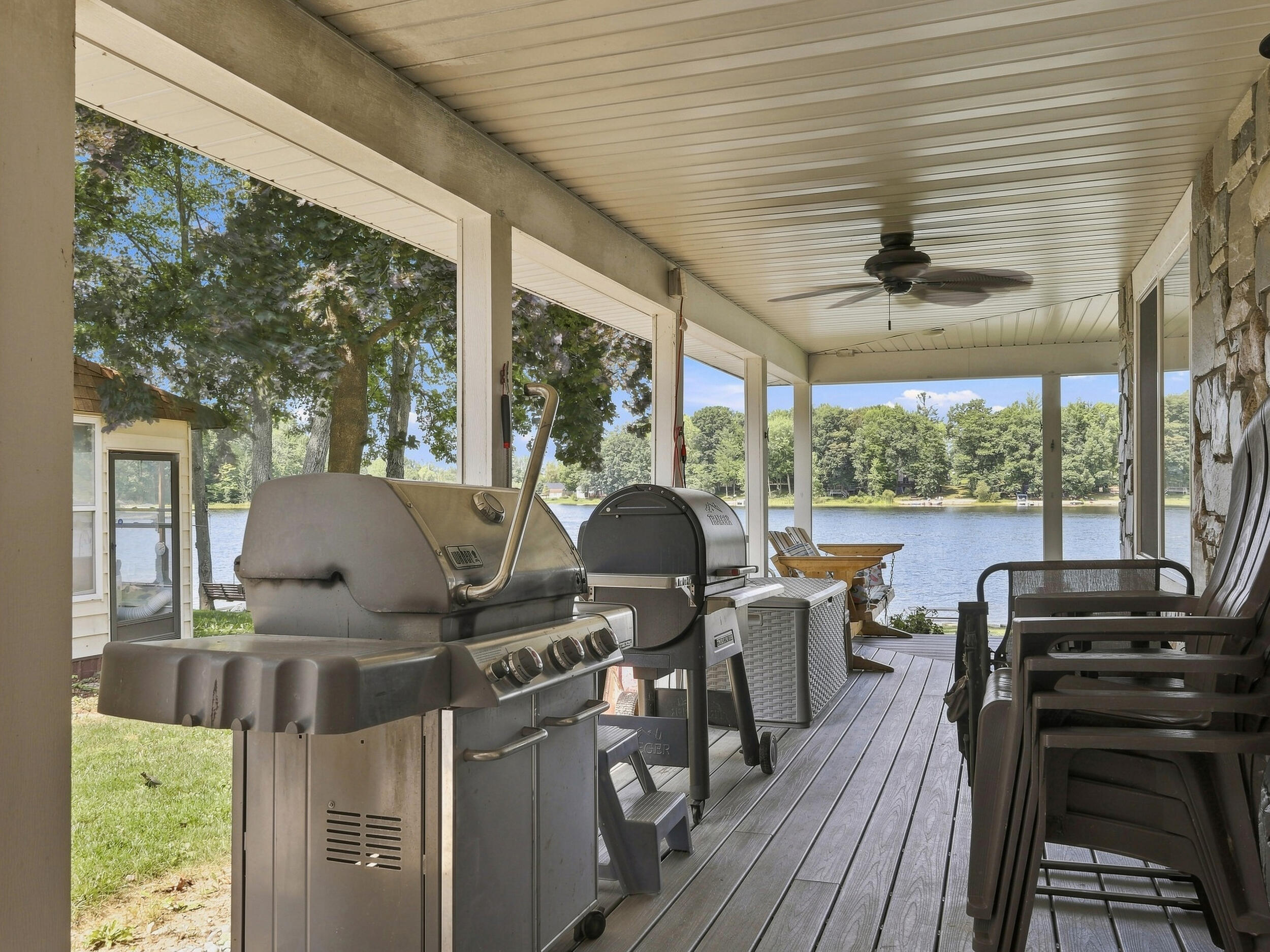 332 Eastland Drive Property Photo 8