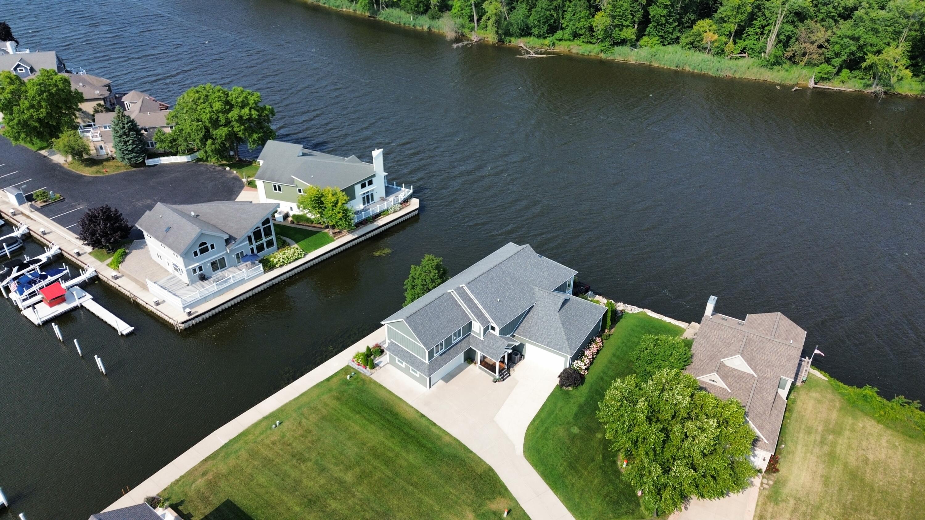 2545 Bay Pointe Drive Property Photo 46