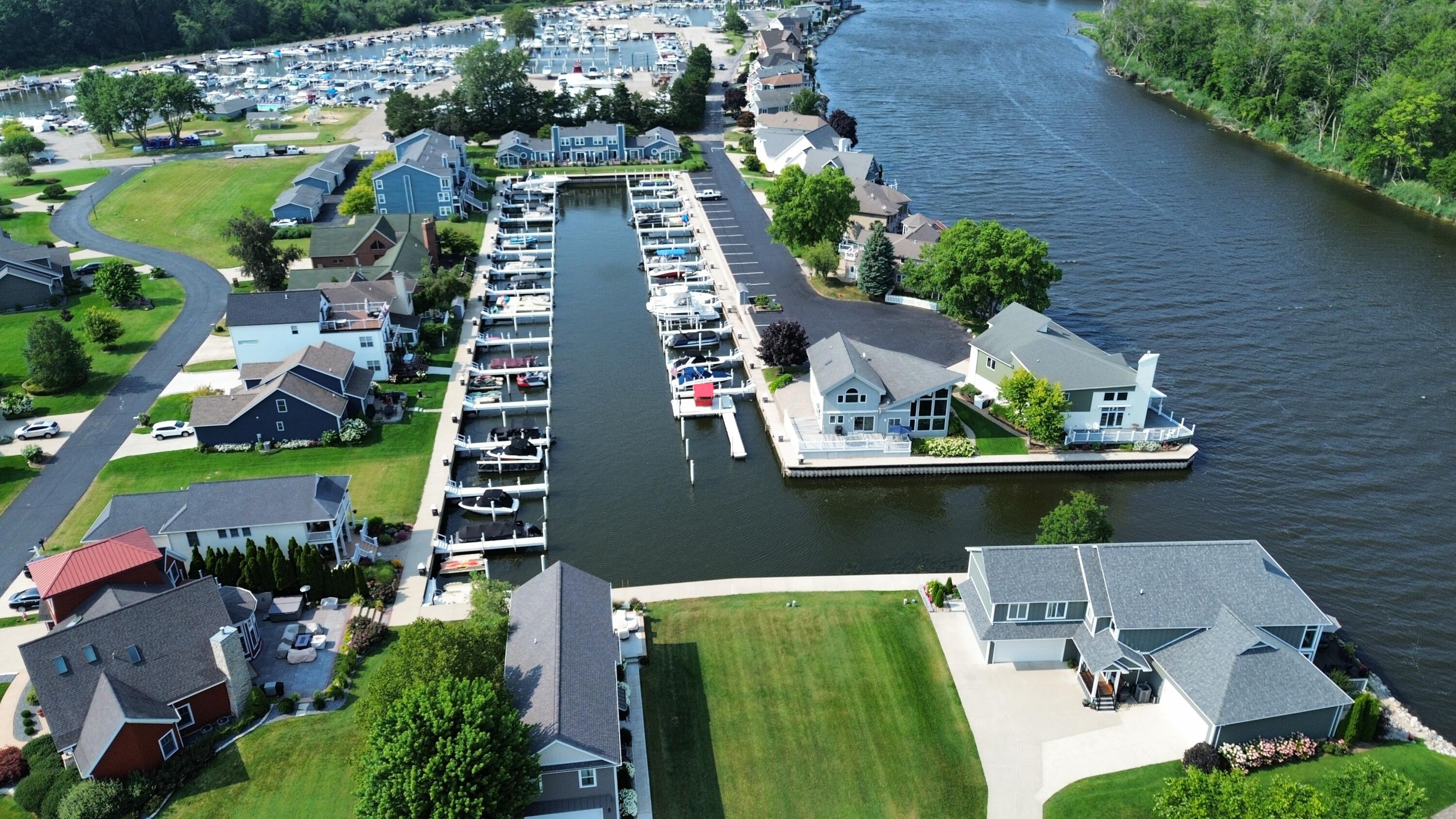 2545 Bay Pointe Drive Property Photo 48