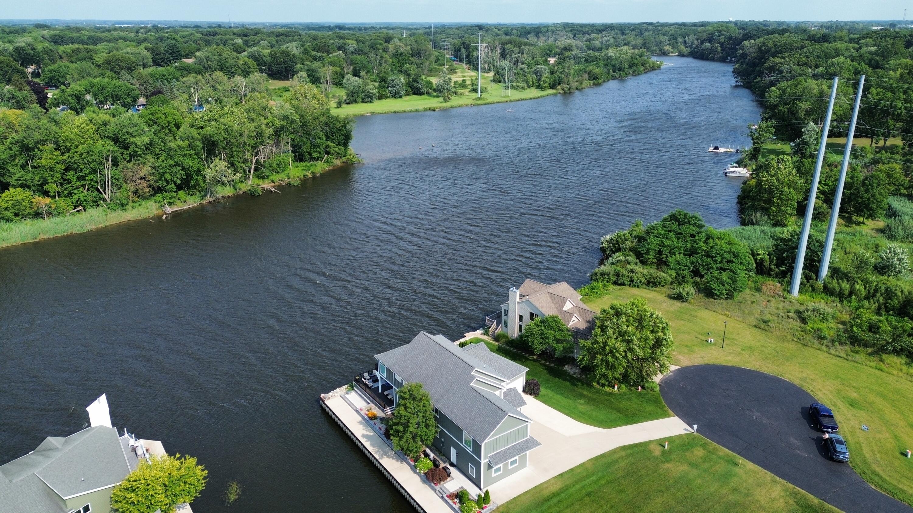 2545 Bay Pointe Drive Property Photo 52