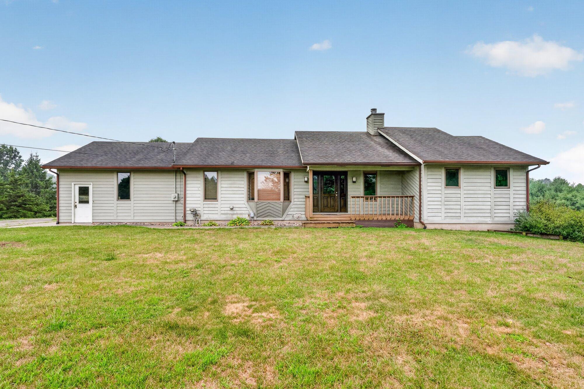 5430 E T Avenue Property Photo 4