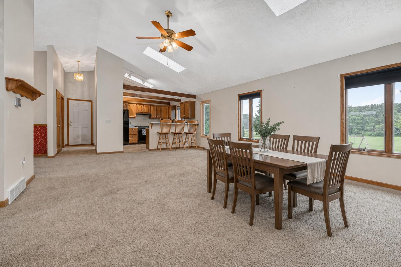 5430 E T Avenue Property Photo 11