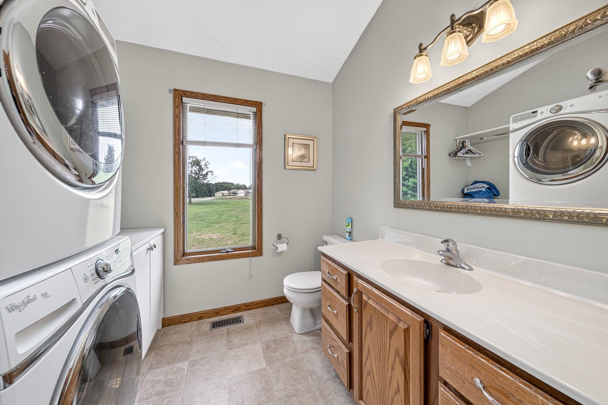 5430 E T Avenue Property Photo 21