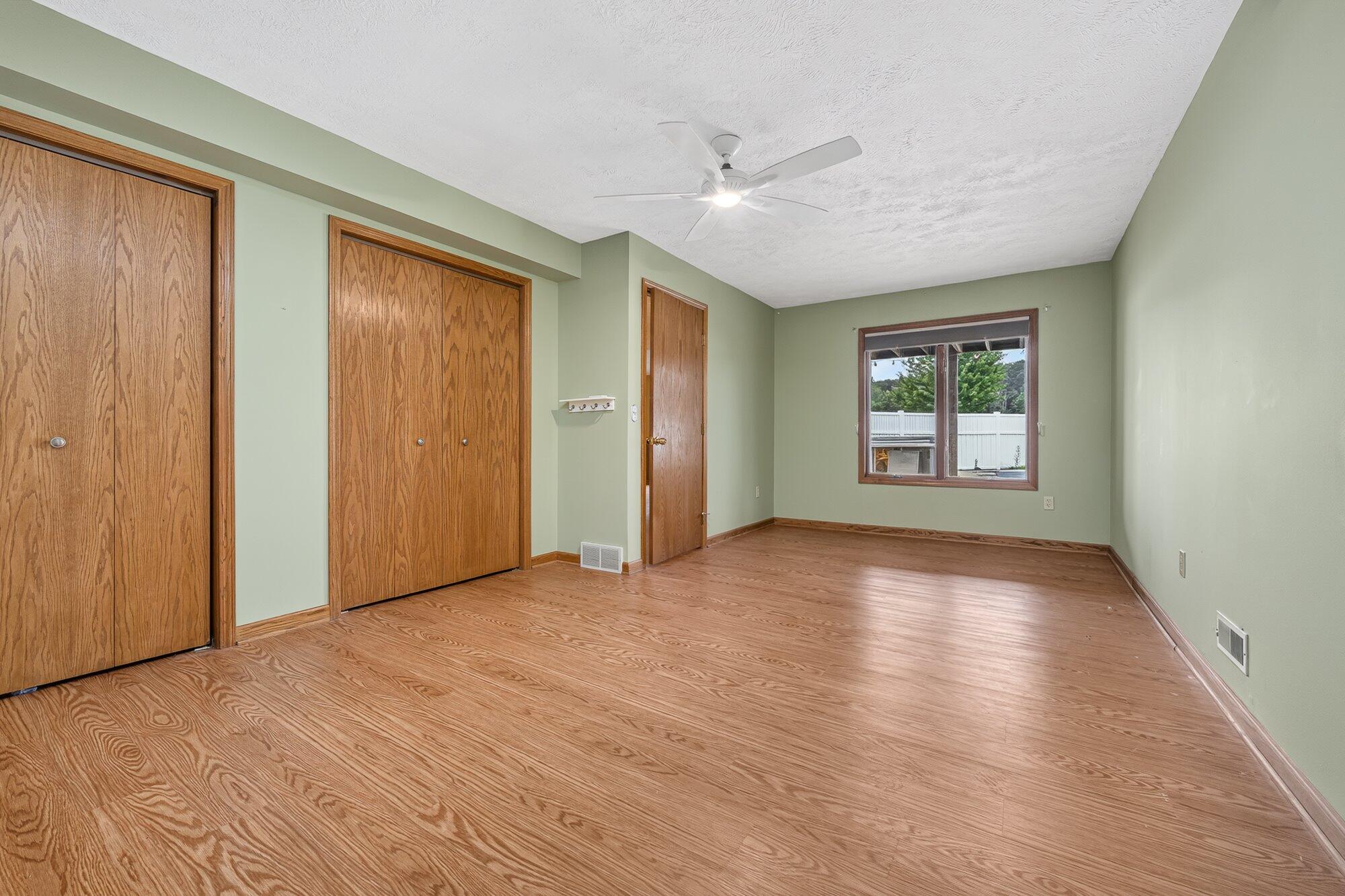 5430 E T Avenue Property Photo 30