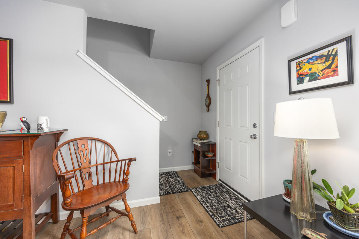 13662 Oasis Avenue Property Photo 4