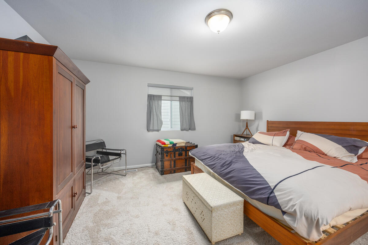 13662 Oasis Avenue Property Photo 16