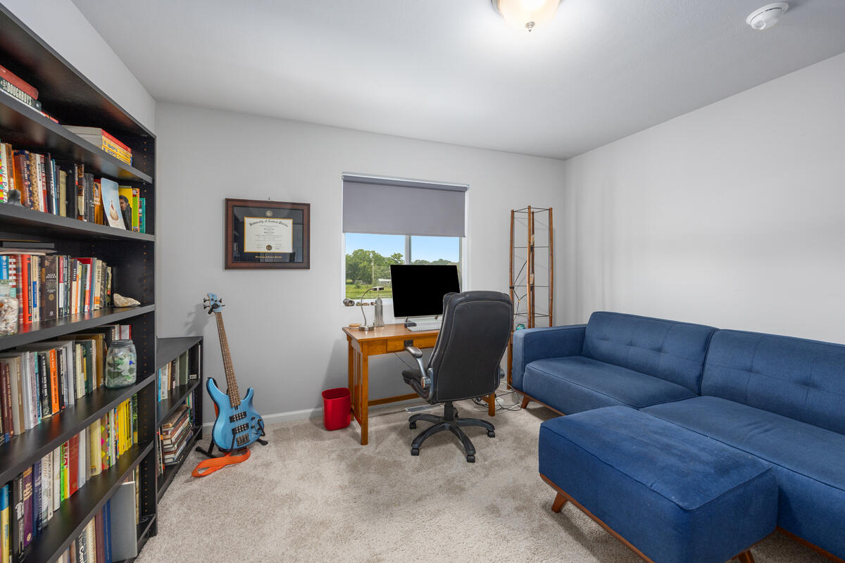 13662 Oasis Avenue Property Photo 21