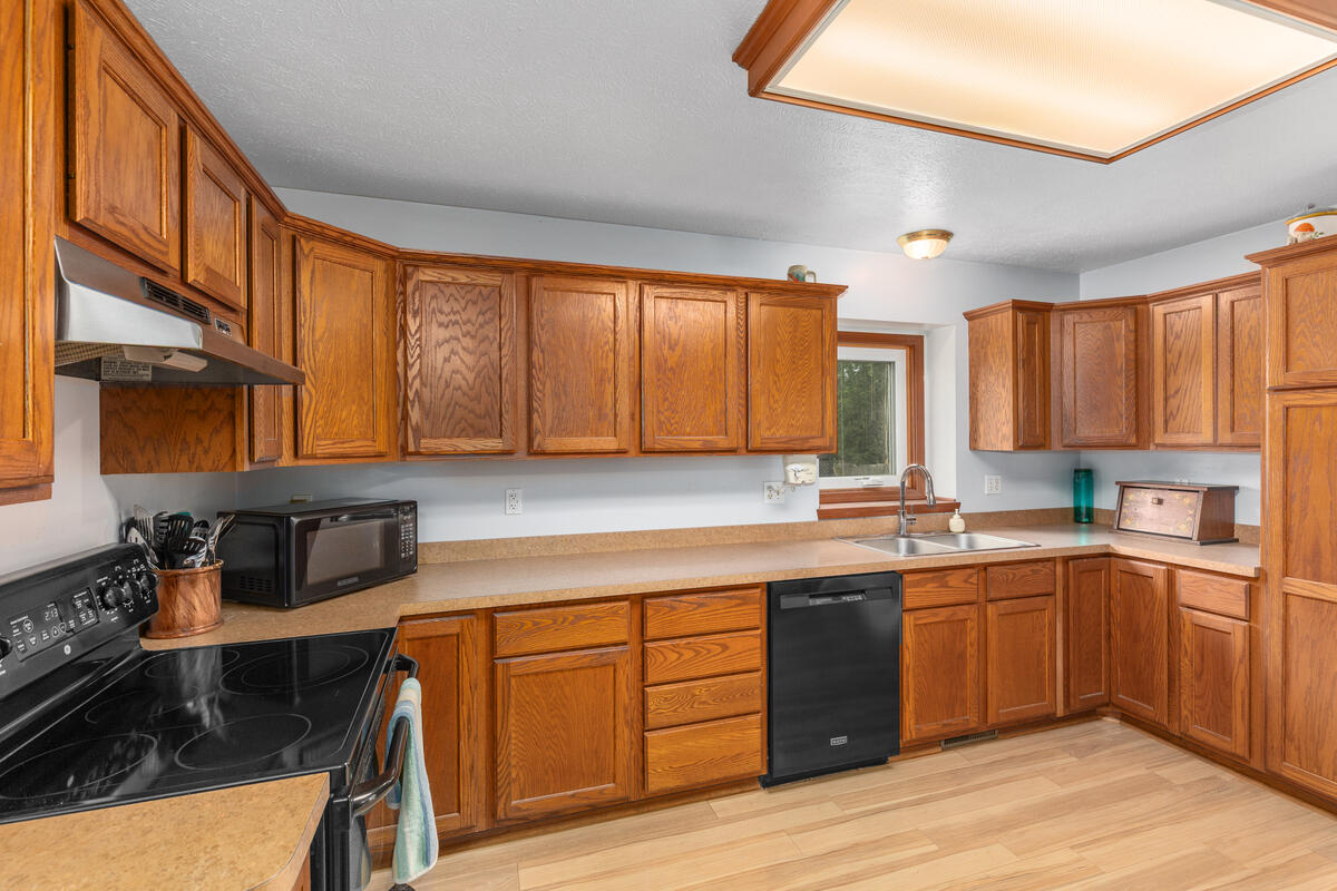1121 Durango Drive Property Photo 4