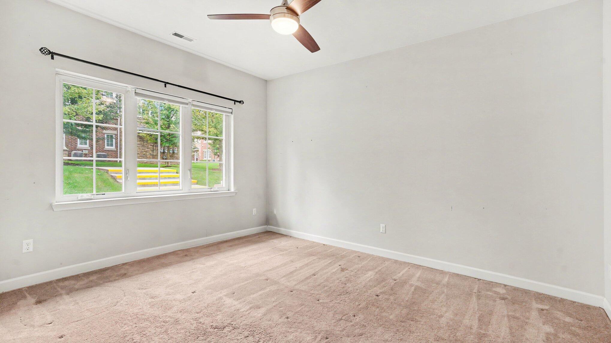 5527 Arbor Chase Drive Property Photo 14