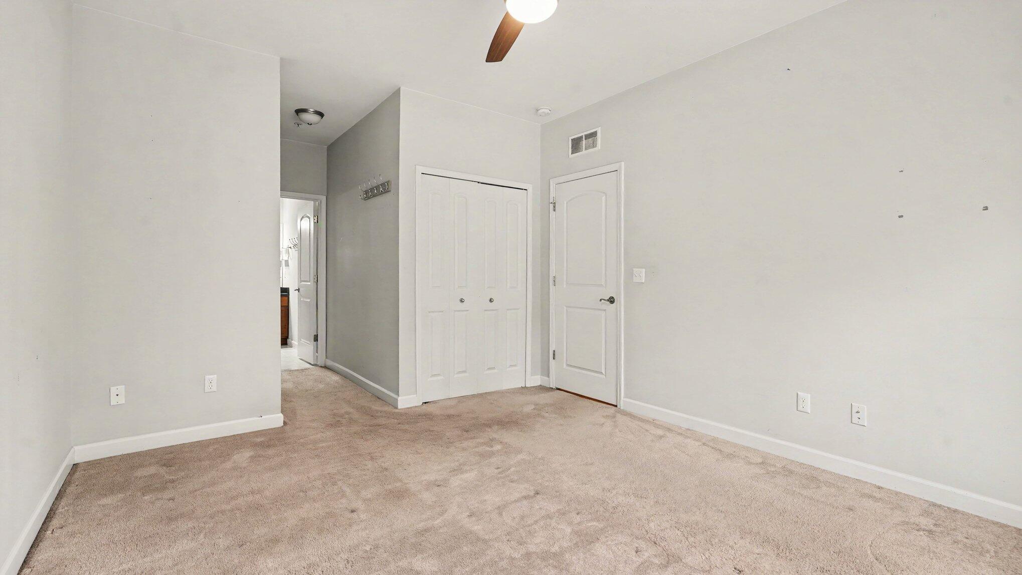 5527 Arbor Chase Drive Property Photo 15