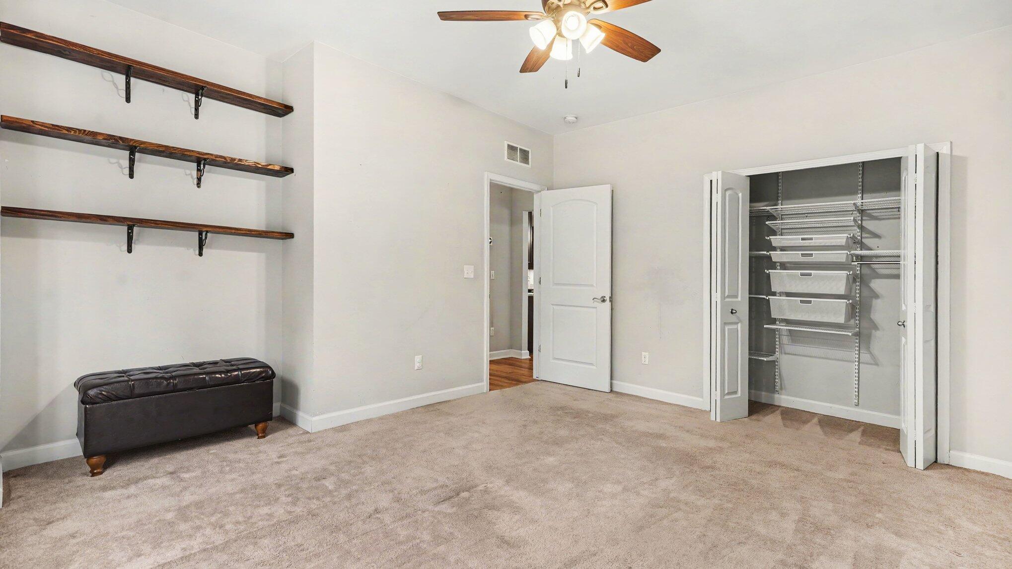 5527 Arbor Chase Drive Property Photo 20