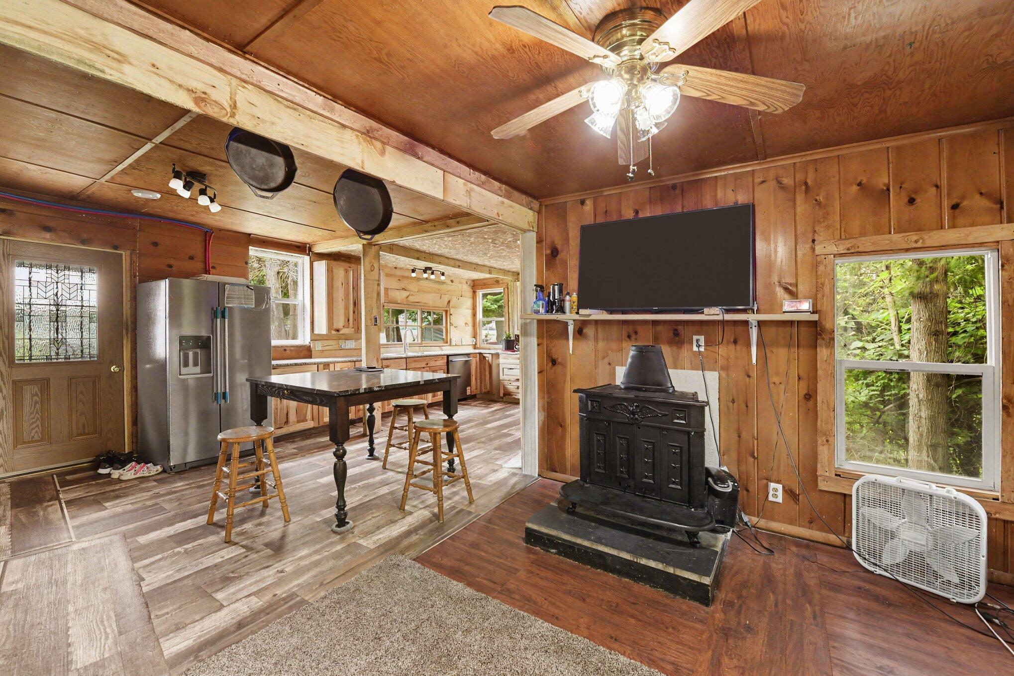 12599 Potter Road Property Photo 11