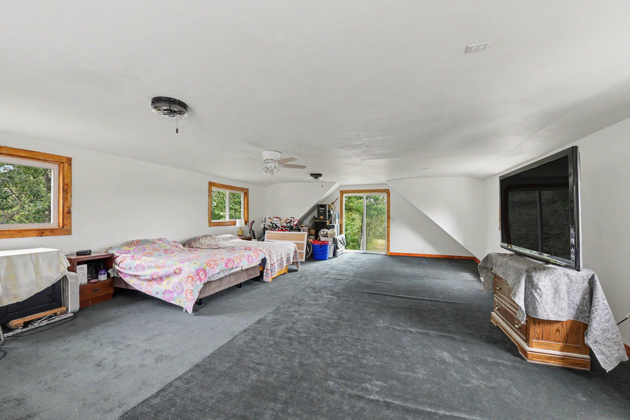 12599 Potter Road Property Photo 17
