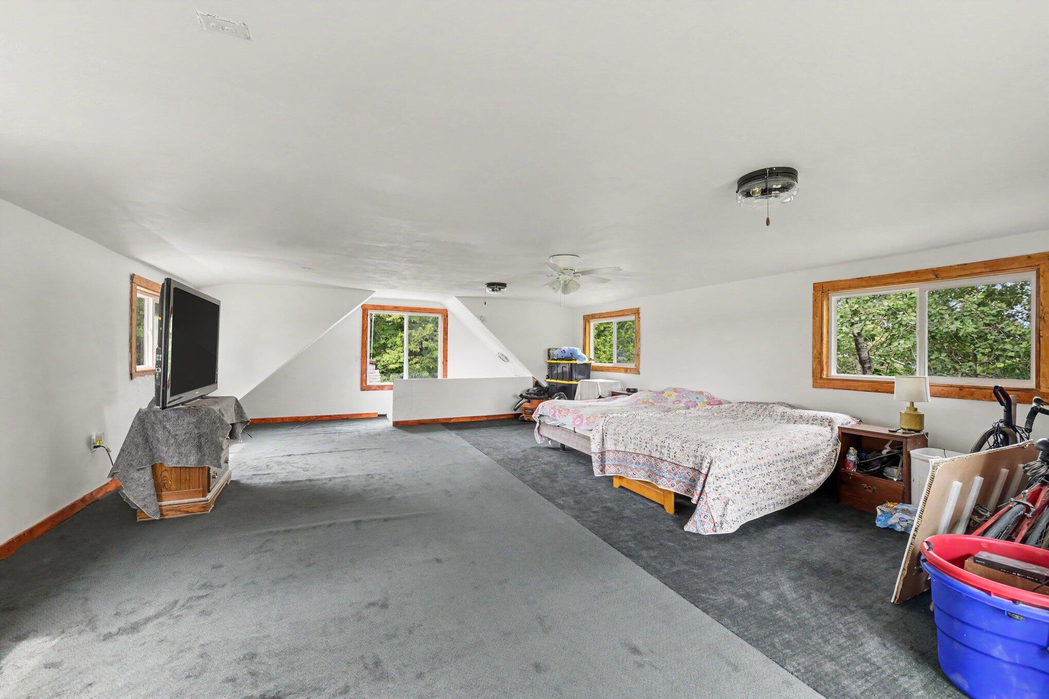 12599 Potter Road Property Photo 18