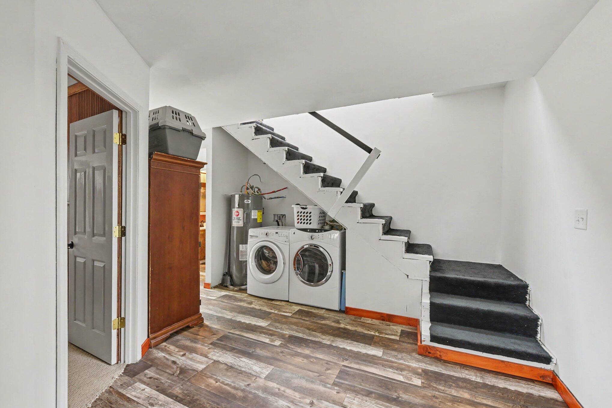 12599 Potter Road Property Photo 21