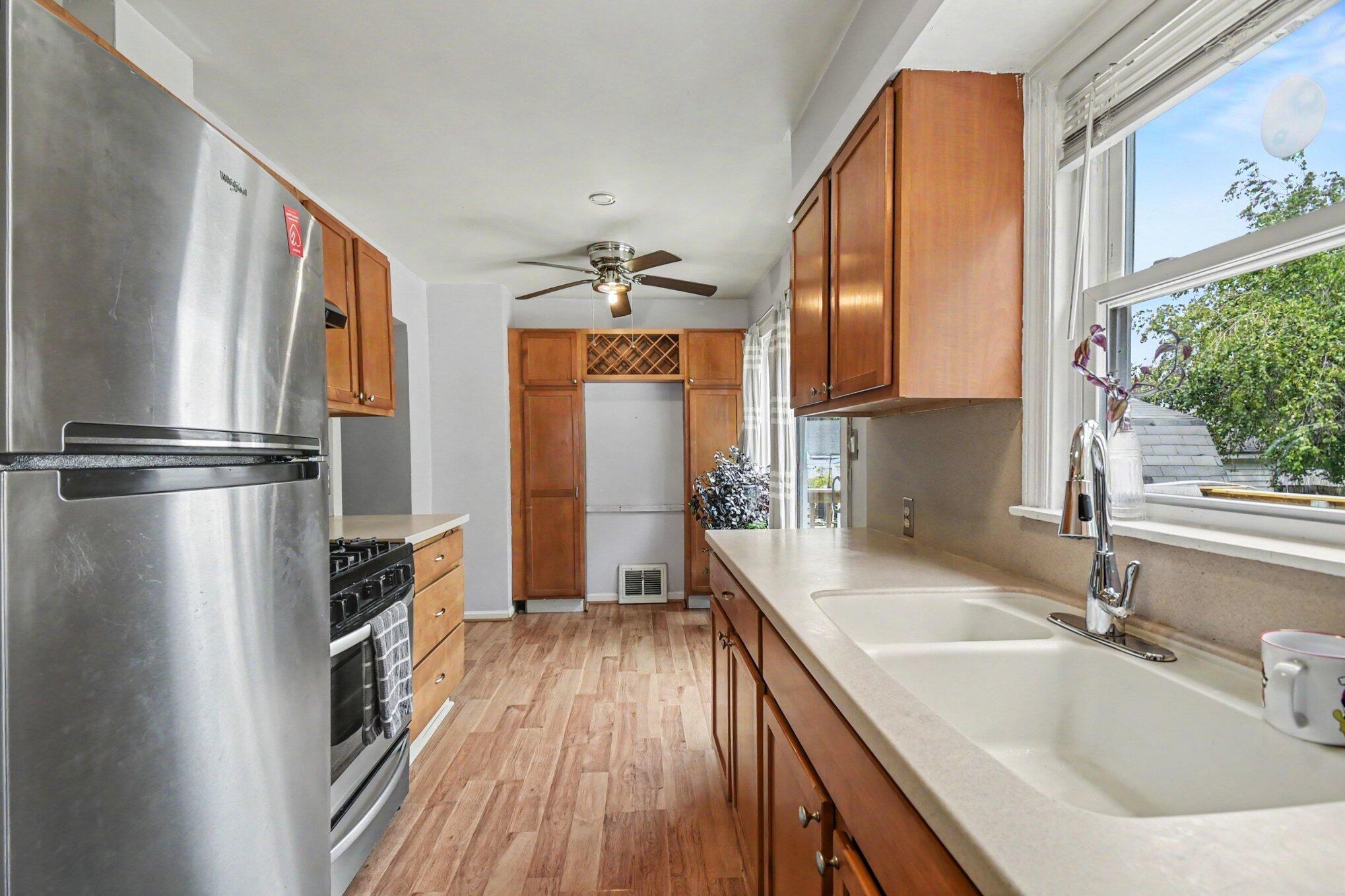 3658 Badger Avenue Sw Property Photo 8