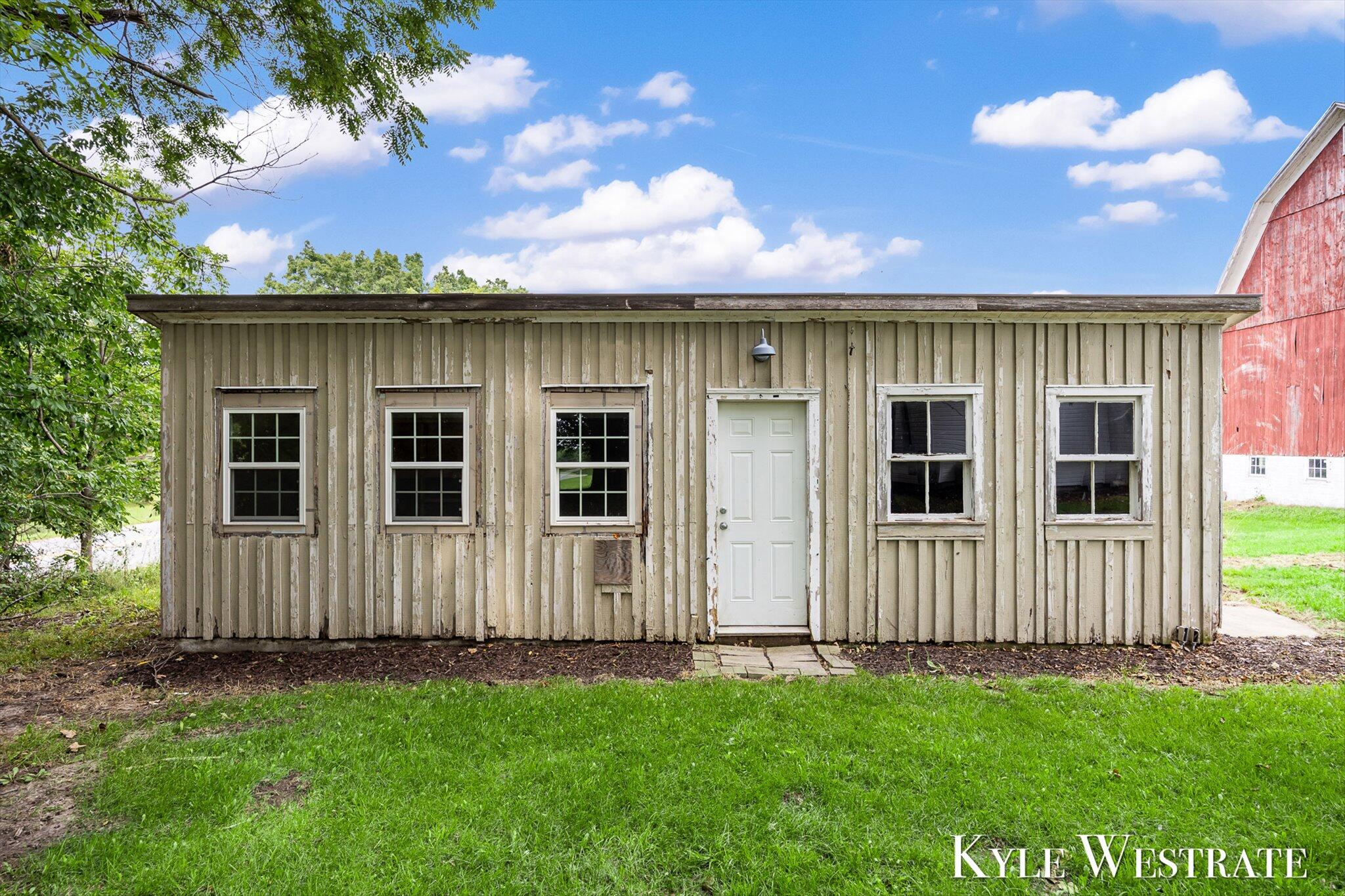 6411 11 Mile Road Ne Property Photo 39